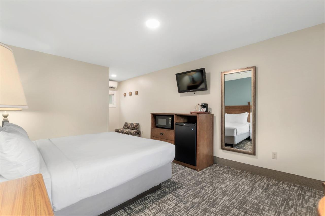 Top Notch Inn Ґорем Екстер'єр фото